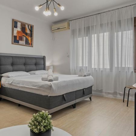 בוקרשט Upscale Studio, Walking Distance From The Old Town מראה חיצוני תמונה