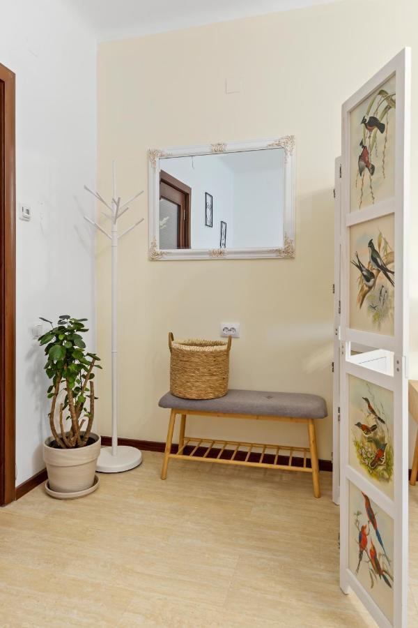 בוקרשט Upscale Studio, Walking Distance From The Old Town מראה חיצוני תמונה